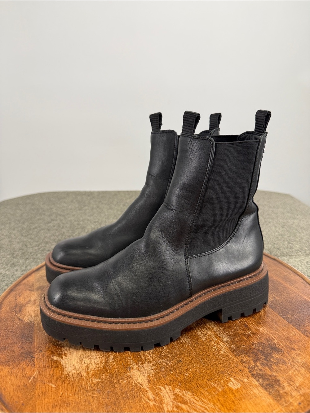 Sam Edelman Boots Wm 6.5 Laguna Black Leather Chelsea Lug Sole Chunky